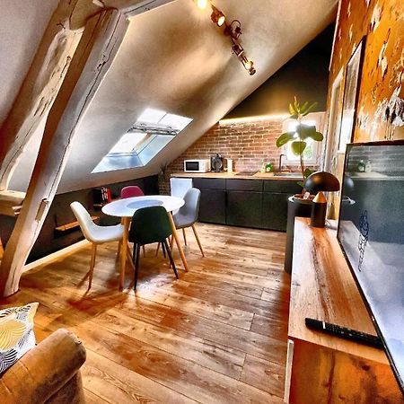 Appartement T2 Quartier Calme / Parking Gratuit Saint-Julien-les-Villas Екстериор снимка