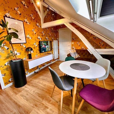 Appartement T2 Quartier Calme / Parking Gratuit Saint-Julien-les-Villas Екстериор снимка