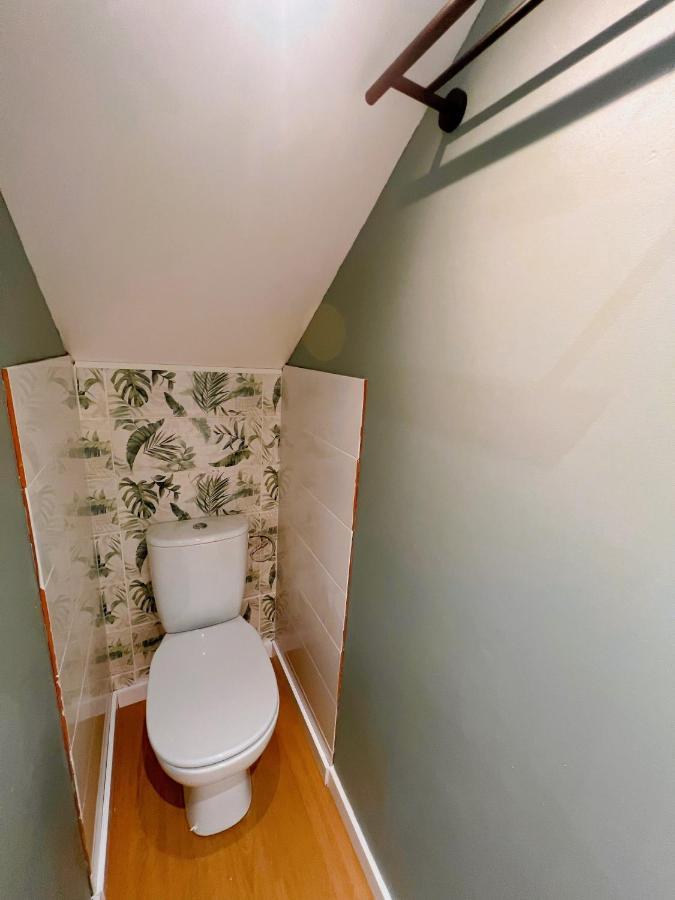 Appartement T2 Quartier Calme / Parking Gratuit Saint-Julien-les-Villas Екстериор снимка