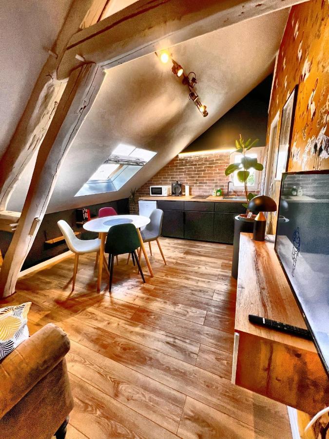 Appartement T2 Quartier Calme / Parking Gratuit Saint-Julien-les-Villas Екстериор снимка